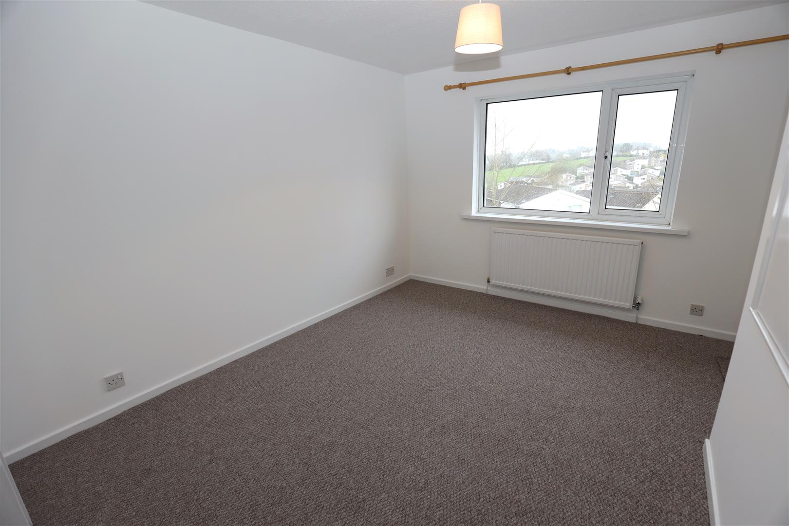 4 Crescent Close, Cowbridge, CF71 7EB